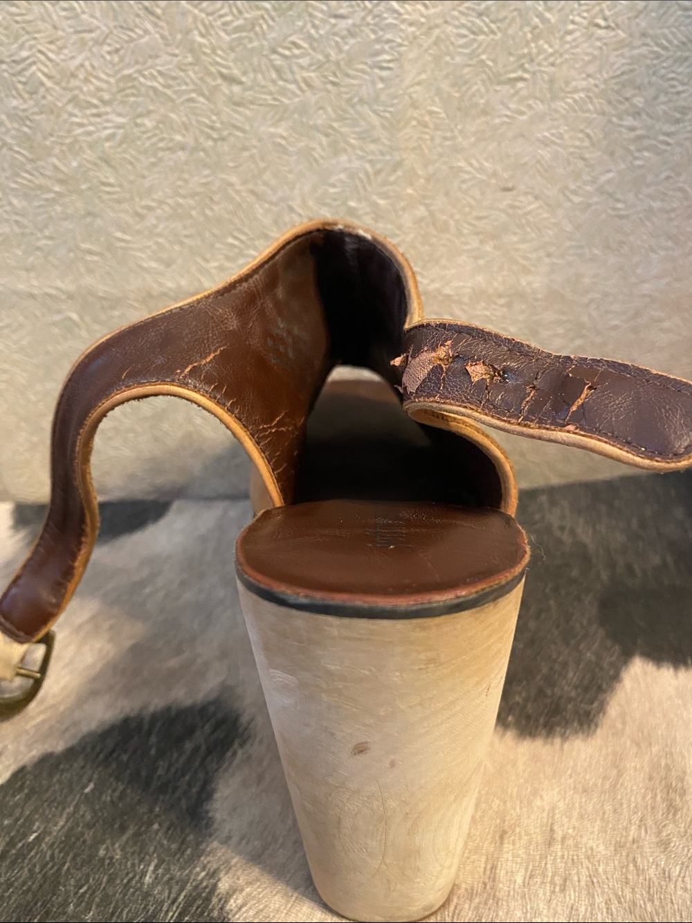 Jeffrey Campbell Tan Open-Toe Platform Clogs - Picture 12 of 12